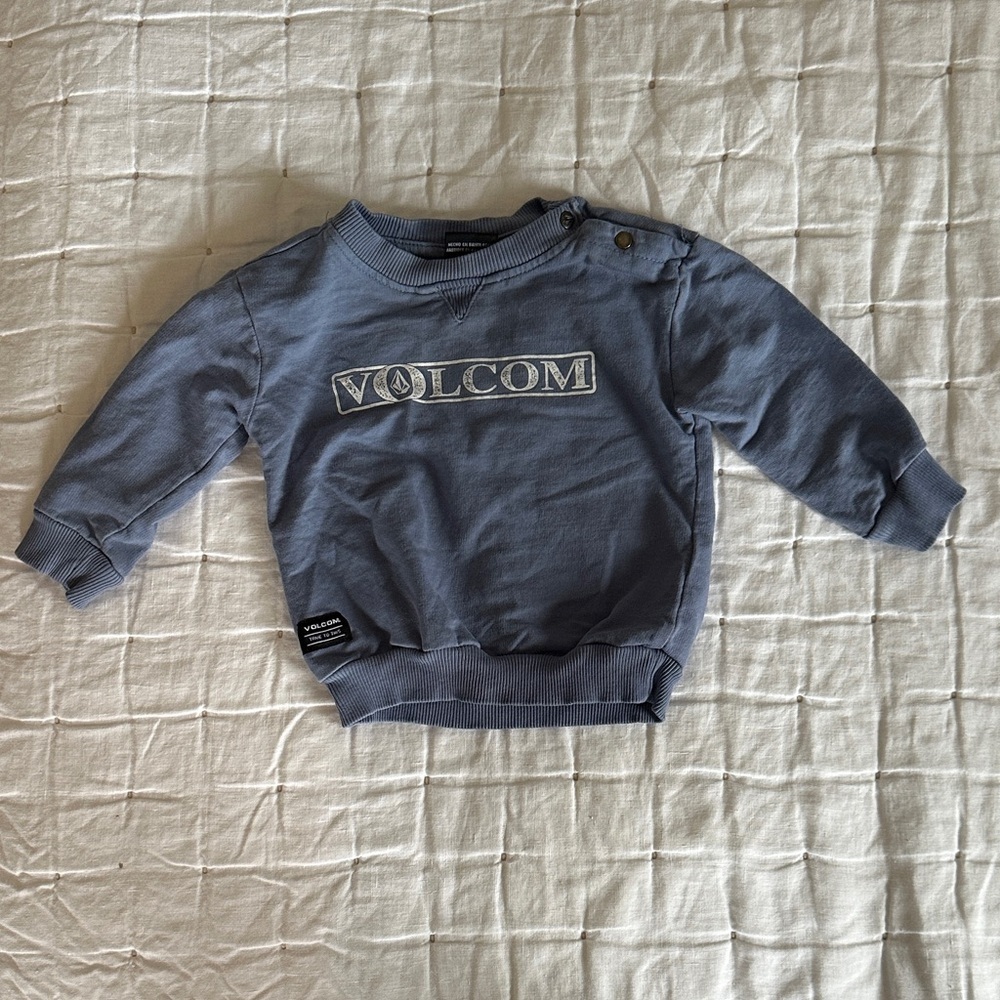 8 piece kids assorted tops and pants (050) - Picture 2 of 16